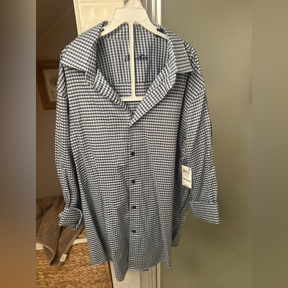 Tasso Elba Blue and White Houndstooth Shirt